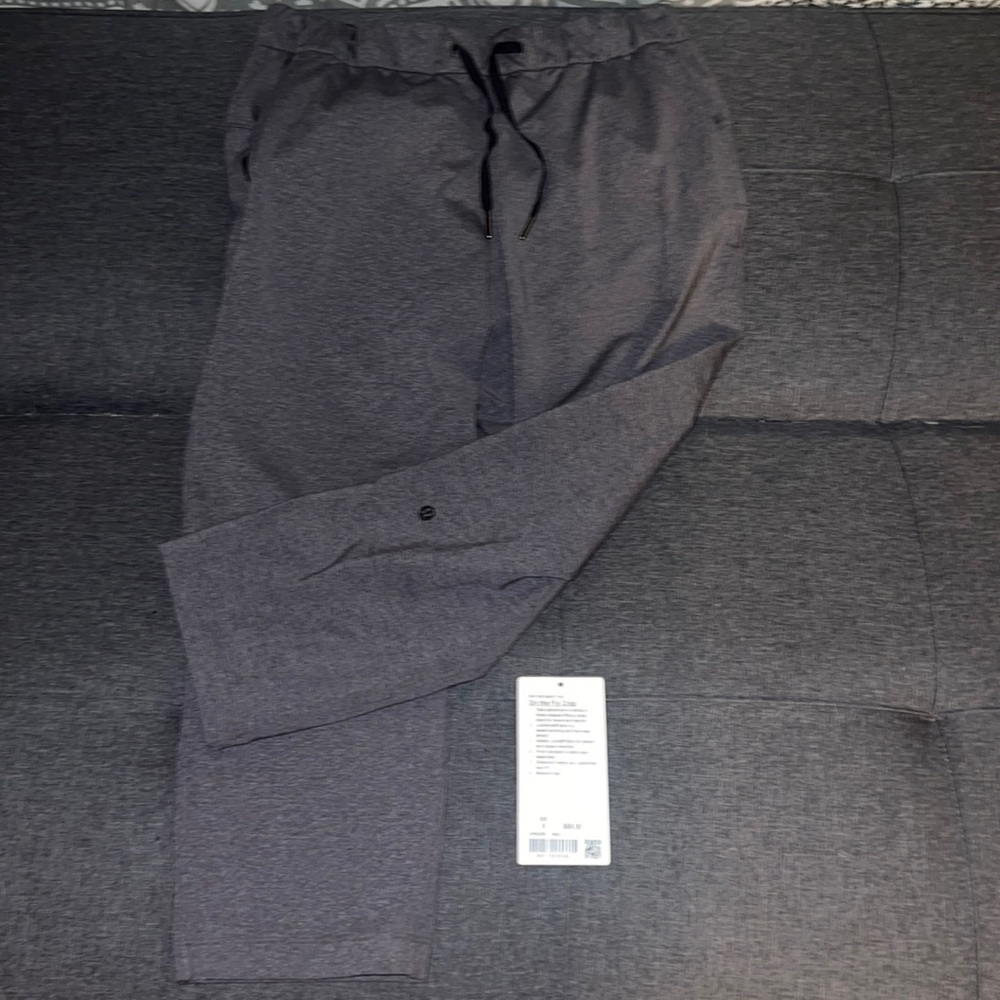 Lululemon On the Fly crop